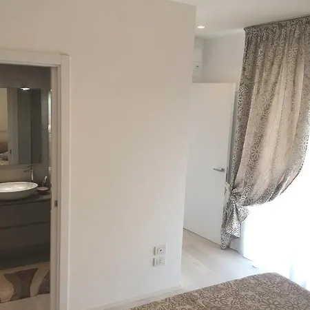 Sabbhia Apartament *